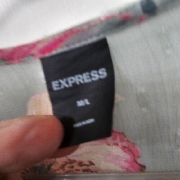 Express Sheer Floral Wrap Sz M/large. Excellent Condition, Never Worn - Picture 6 of 8